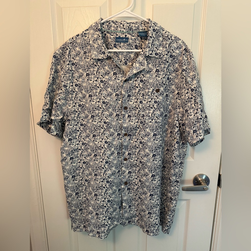 Caribbean Joe Men’s Button Down Shirt, Short Sleeve, Blue & White Floral